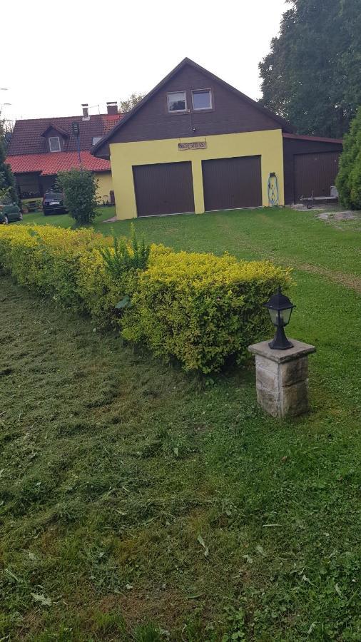 Turystyczny Apartament Na Poddaszu Skoczów Esterno foto